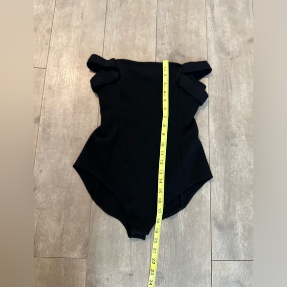 ANGL Black bodysuit women’s size Medium - Picture 3 of 16